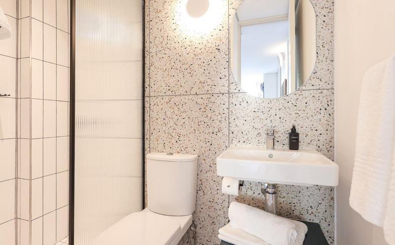 2 Bedroom Property for Sale in Sea Point Western Cape